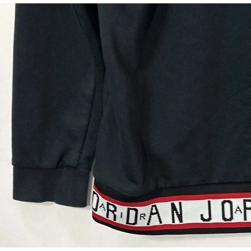 Mens AIR Jordan Sport Dri-FIT Pullover Hoodie Black/White Size M AR2252-010 NICE